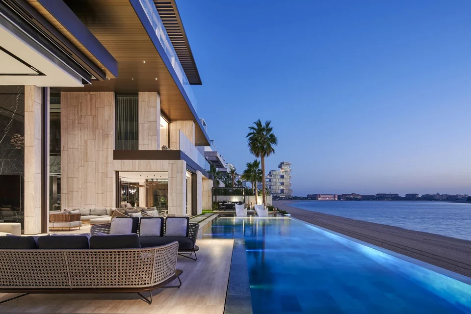 Waterfront Infinity Terrace