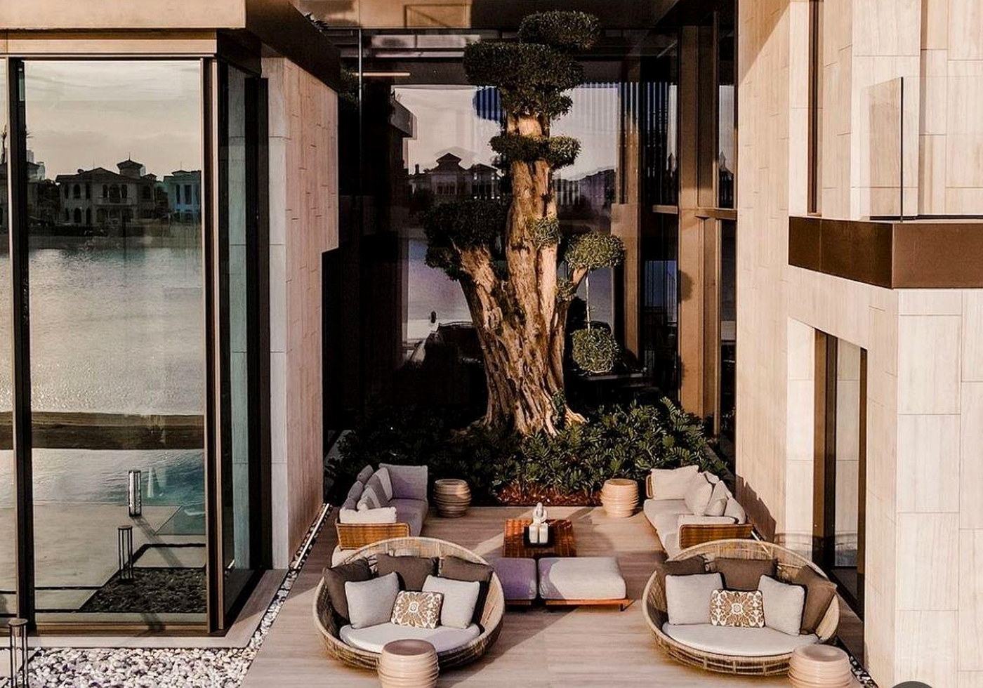 Signature Courtyard